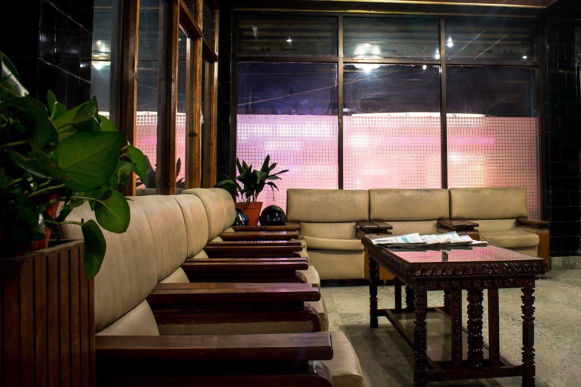 Hotel Kamal Катманду Екстериор снимка