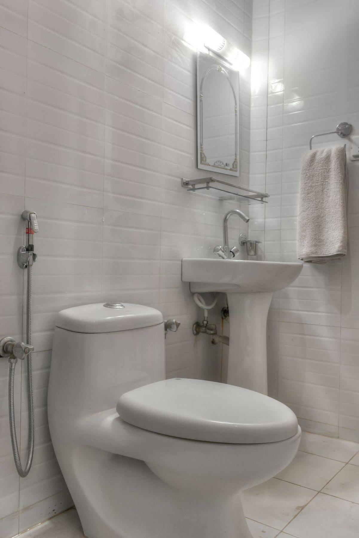 Hotel Kamal Катманду Екстериор снимка