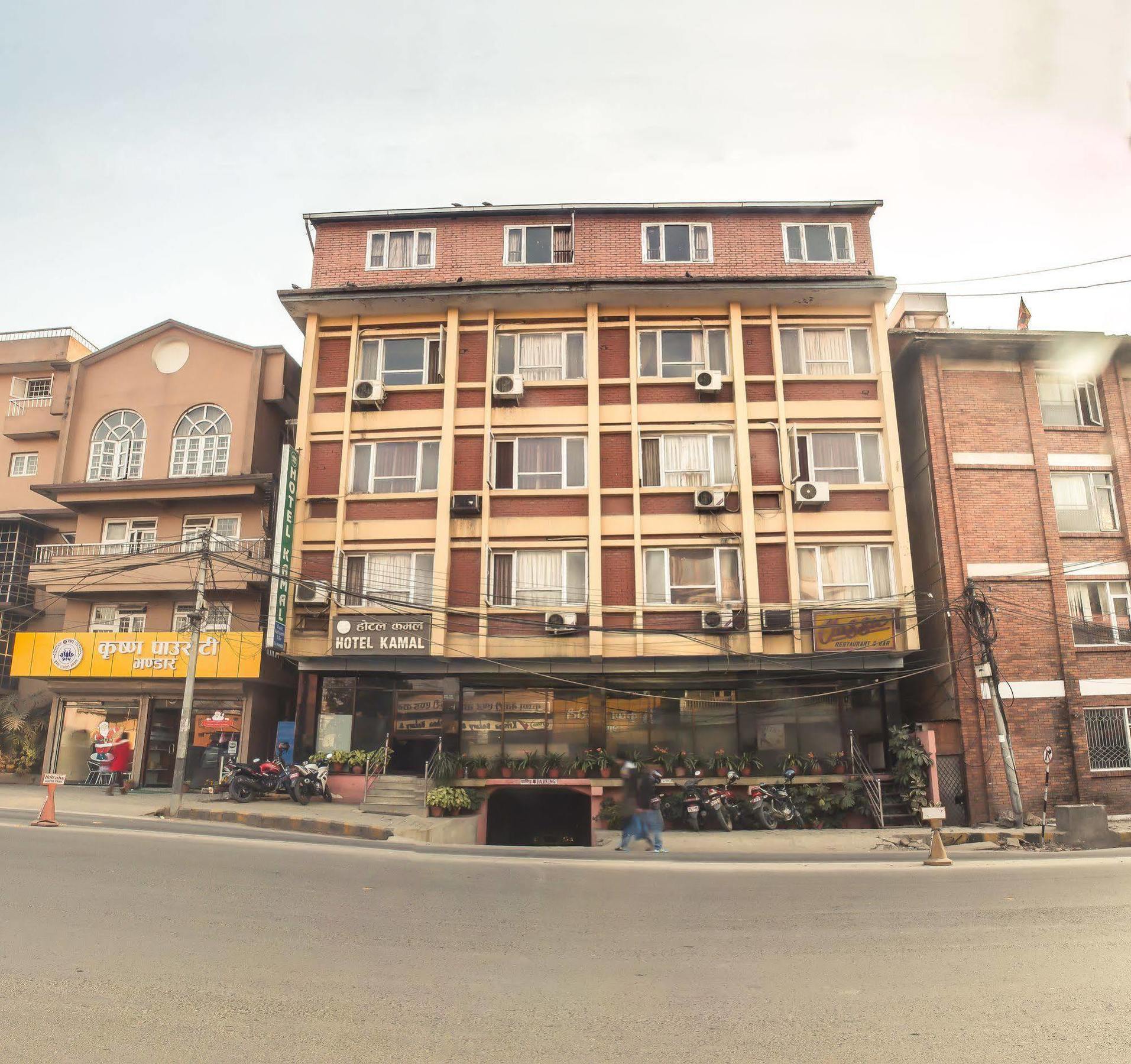 Hotel Kamal Катманду Екстериор снимка