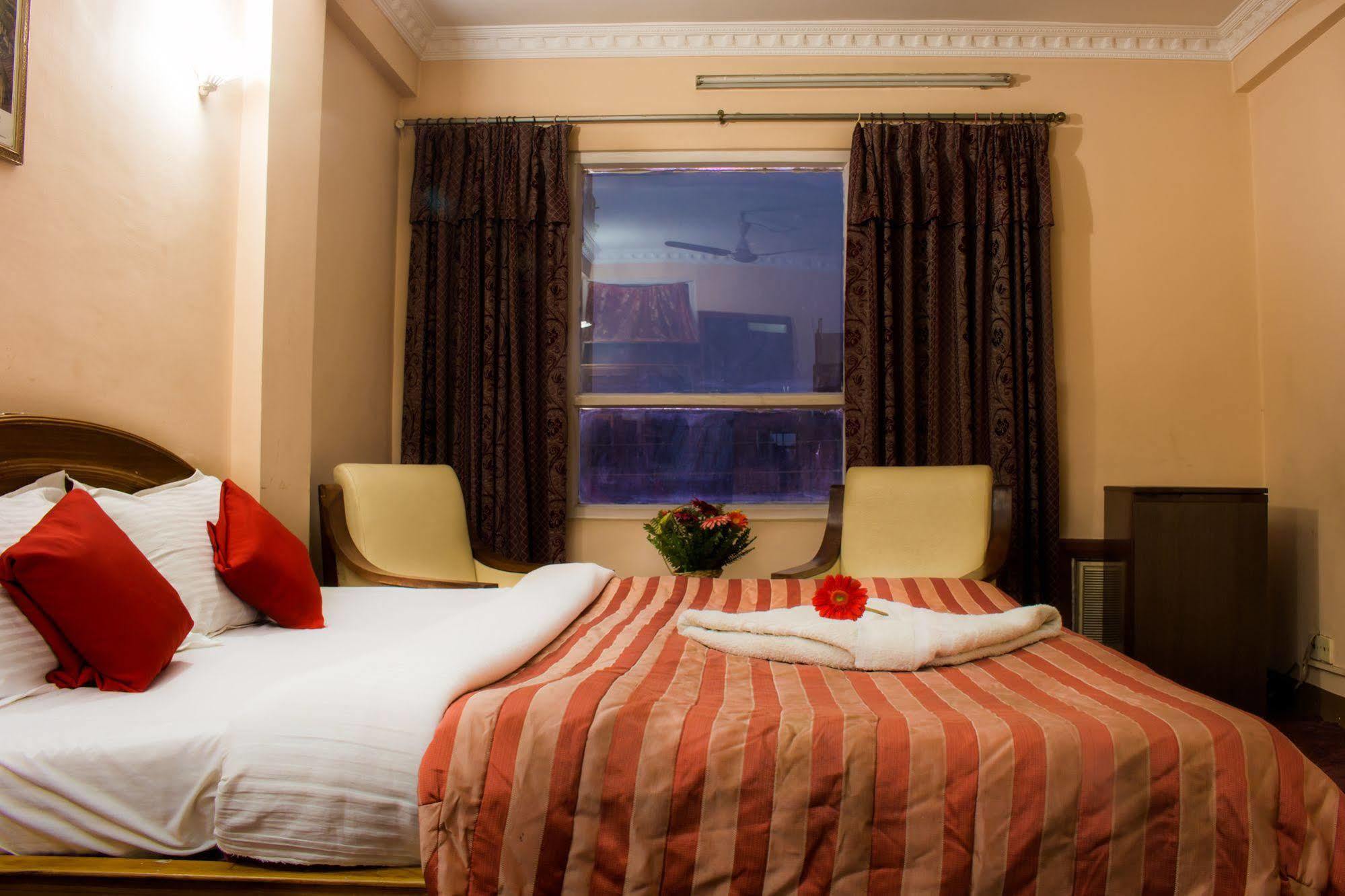 Hotel Kamal Катманду Екстериор снимка