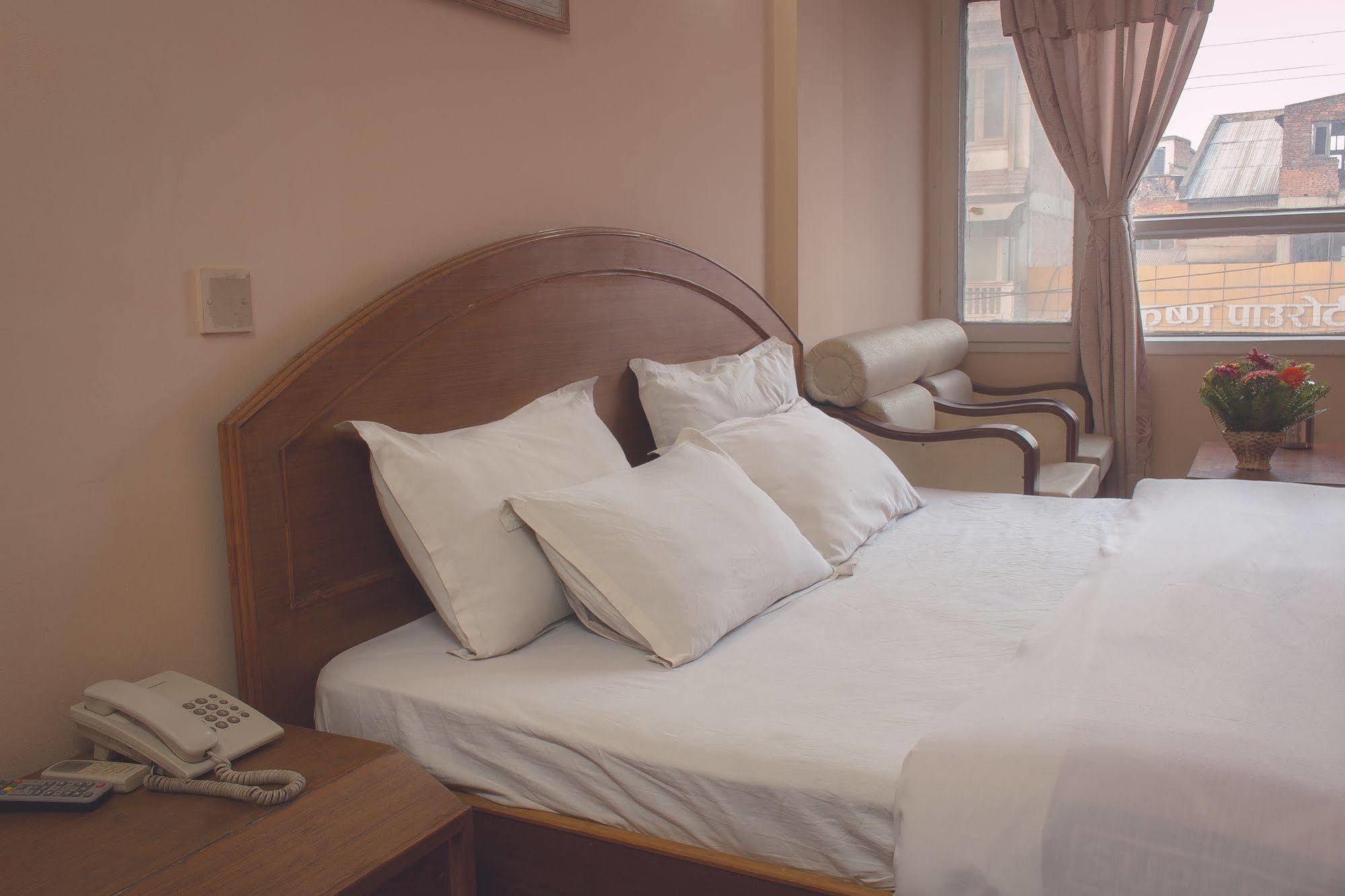 Hotel Kamal Катманду Екстериор снимка